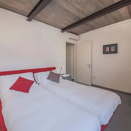 Pepi Attic Apartamento Florencia