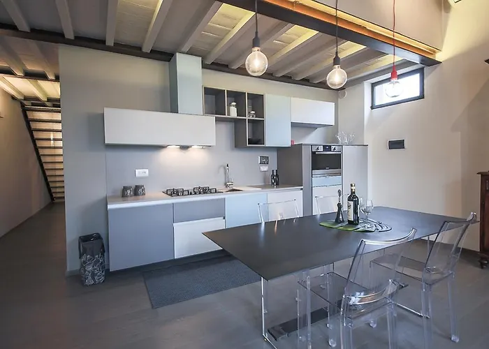 Pepi Attic Florencja